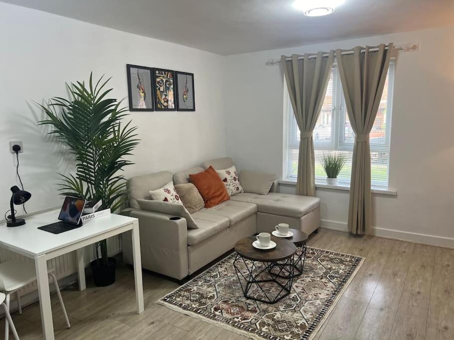 Immaculate House Apartment Birmingham