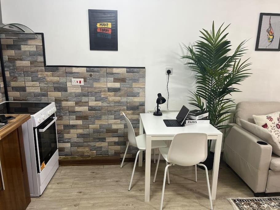 Immaculate House Apartment Birmingham
